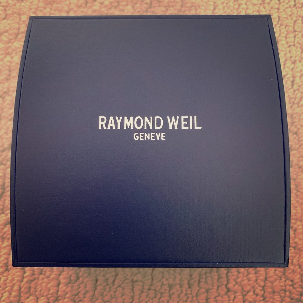Raymond Weil Geneva watch (ladies)